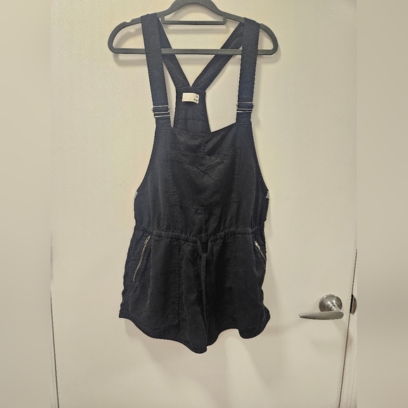 Aritzia Wilfred Free Beatriz Overall Romper - Picture 5 of 11